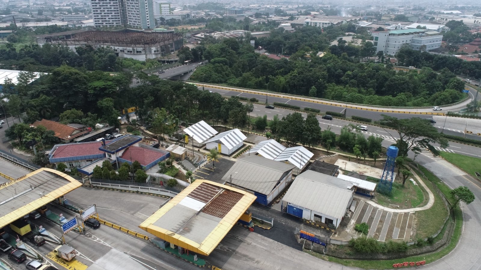 Nursery Ruas Tol Dukung Penghijauan Edukasi Lingkungan