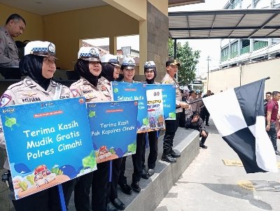 Polres Cimahi Lepas Ratusan Peserta Mudik Gratis