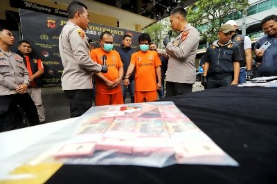 Dua Pengedar Uang Palsu di Bandung Barat Diringkus