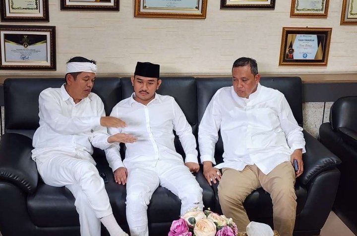 Temui Gubernur Jabar Dedi Mulyadi, Bupati Bekasi Bahas Solusi Jangka Panjang Soal Banjir
