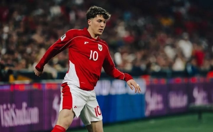 Penggawa Timnas Indonesia Ole Romeny Siap Tunjukkan Kemampuan Dribbling Melawan Bahrain di Kualifikasi Piala Dunia 2026