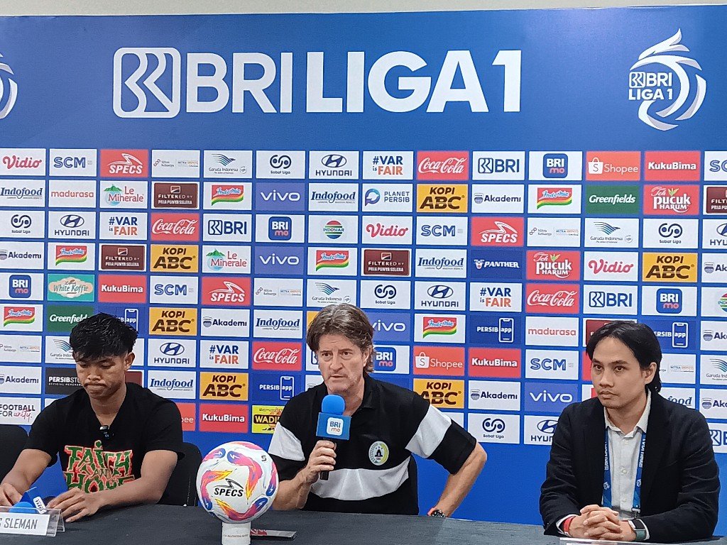 Kalah 3-0 dari Persib, Ini Evaluasi dan Harapan Pieter Huistra untuk PSS Sleman