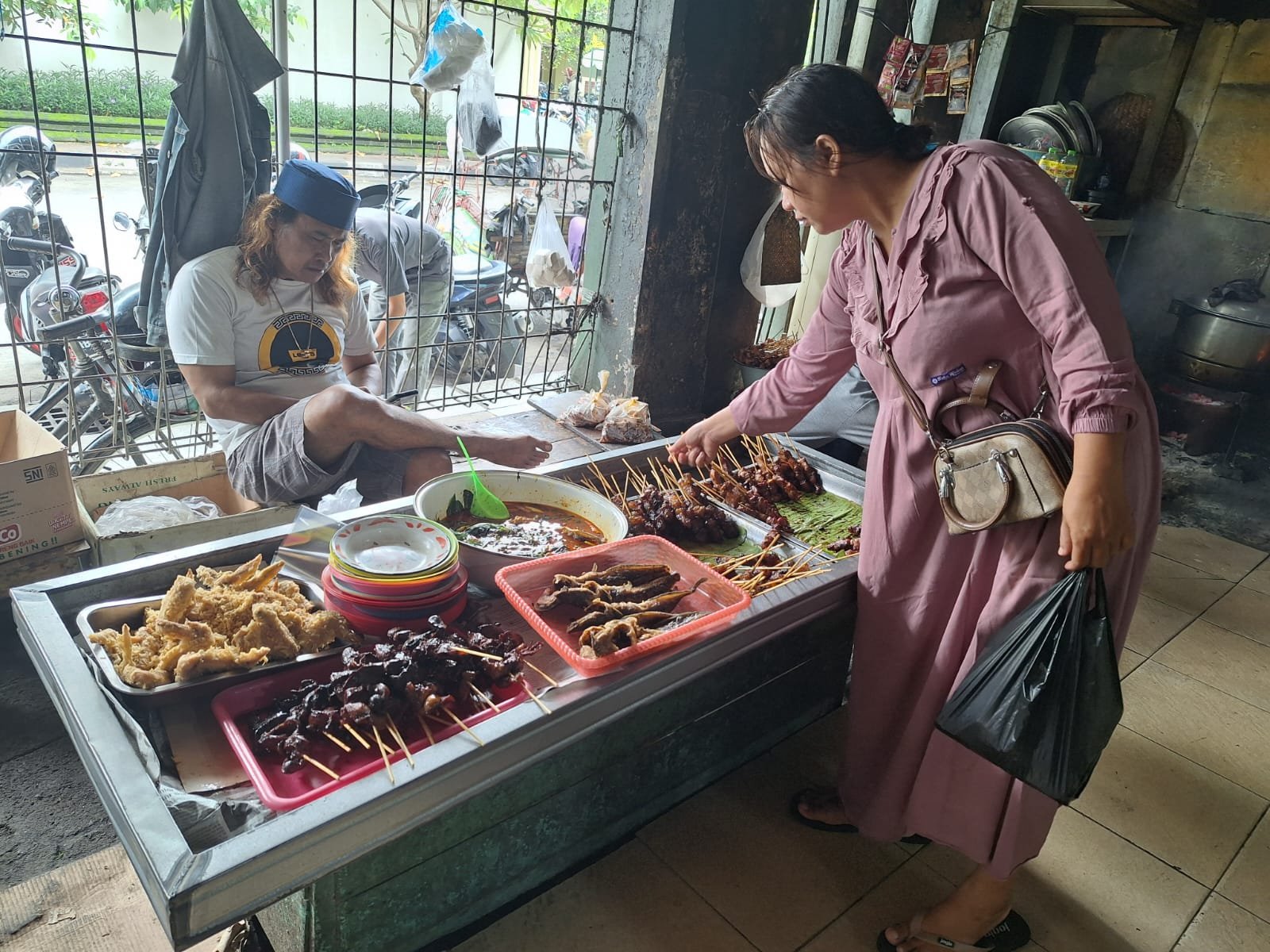 Semakin Berkembang Diberdayakan BRI, Warung Legendaris di Pasar Beringharjo Ini Laris Manis saat Libur Lebaran