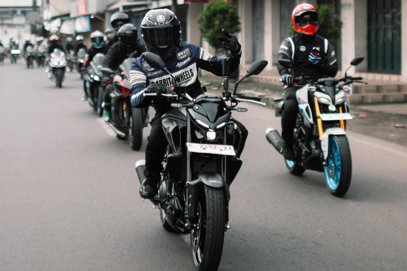Perdana Tahun Ini! Seluruh Pengguna Sport Model Saling Sinergi dan Perkuat Solidaritas di Event Yamaha Synergy Ride