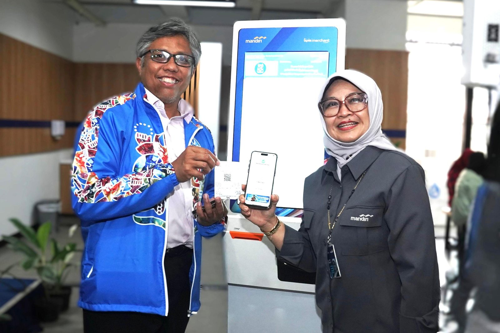 Pacu Transaksi Non-Tunai, Bank Mandiri Digitalisasi Kantin Kampus ITB