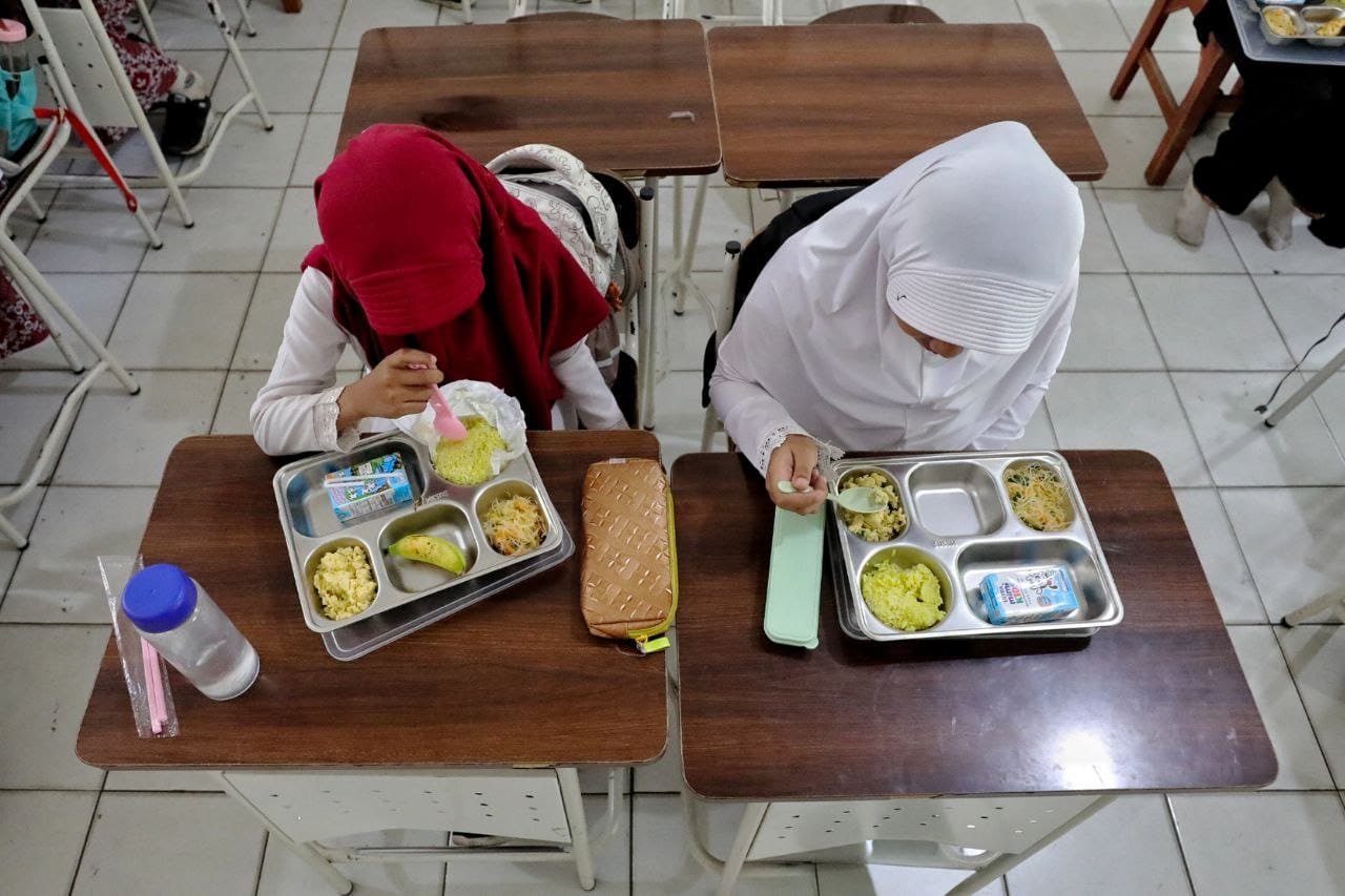 Evaluasi Menyeluruh Program Makan Bergizi Gratis Usai Insiden Keracunan