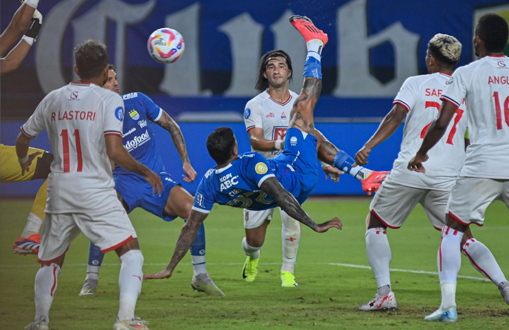 Preview Malut United vs Persib: Akankah Pesta Juara Terjadi di Ternate?