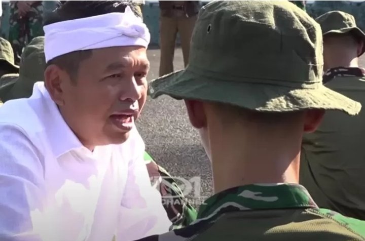 Ini Kritik Pedas ISESS terhadap Kebijakan Gubernur Jawa Barat Dedi Mulyadi Mengirim Siswa Terindikasi LGBT ke Barak Militer, Menjauhkan Sistem Pendidikan dari Fungsinya