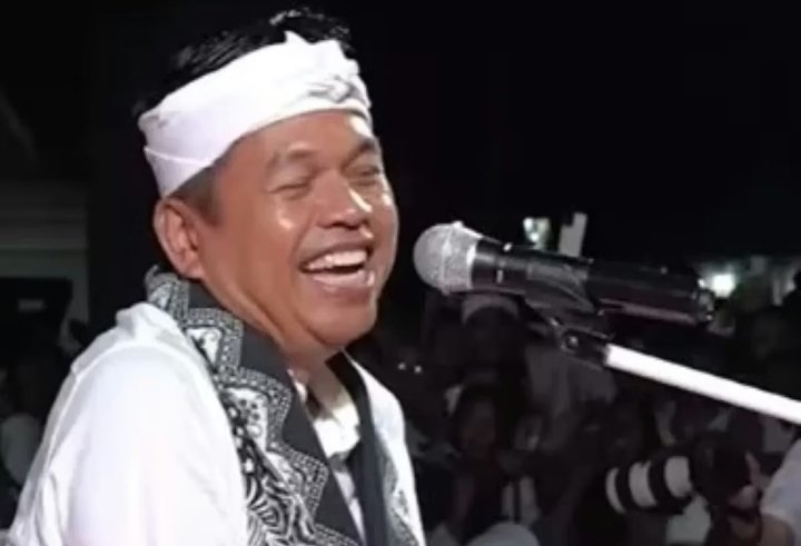 Pernyataan Gubernur Jawa Barat Dedi Mulyadi Soal APBD DKI Jakarta Bisa Gaji Rp 10 Juta Per Keluarga, Peneliti Ekonomi Sebut Hanya Populis