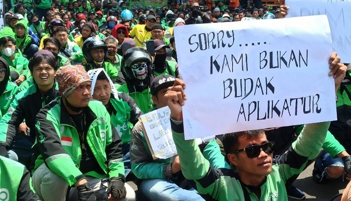 Selain di Kota Bandung, Driver Ojol di Jakarta dan Surabaya juga Protes Potongan Aplikasi dan Pelanggaran Tarif