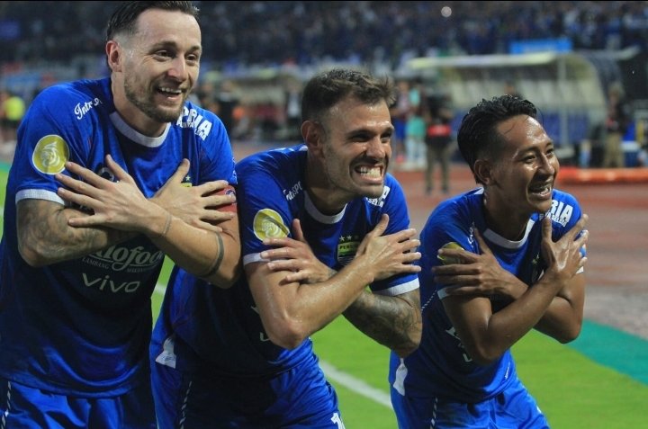 Tyronne Del Pino Angkat Suara Soal Capaiannya di Persib Bandung, dari Gelar Juara hingga Penghargaan Pemain Terbaik