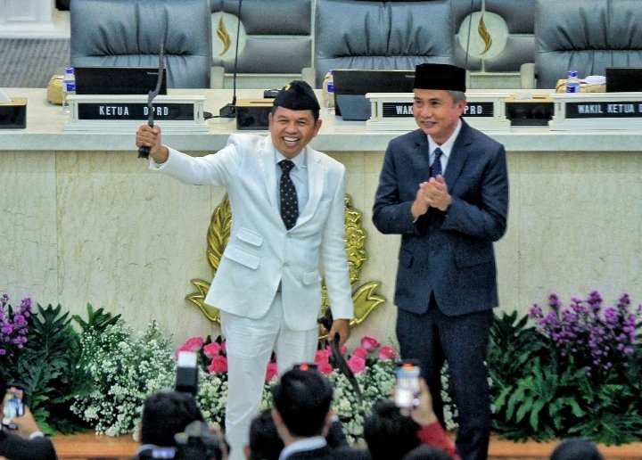 Korban Meninggal Longsor Galian C Gunung Kuda Cirebon Capai 14 Orang, Gubernur Jawa Barat Dedi Mulyadi Minta Koperasi dan Pesantren Al Azhariyah Tanggung Jawab