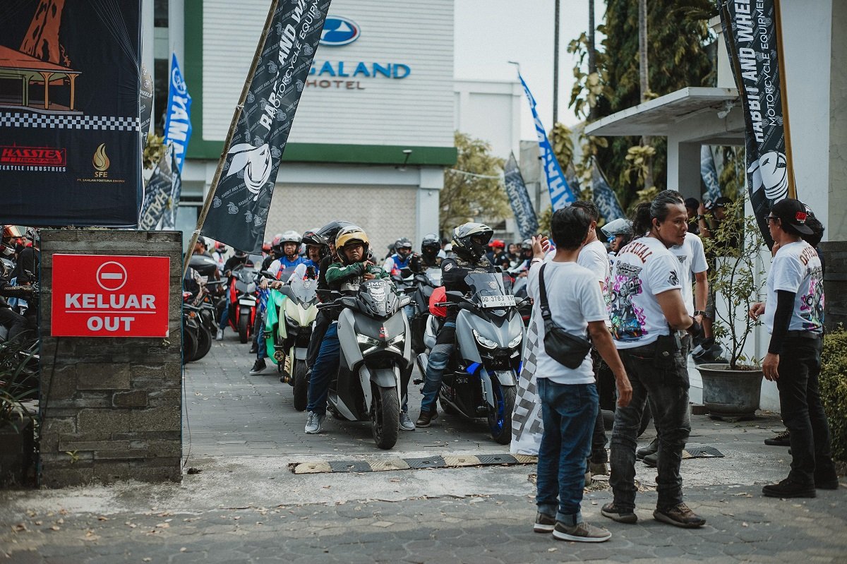 Solidaritas Tanpa Batas! Komunitas Yamaha XMAX Rider Indonesia Gelar Gathering Nasional di Solo