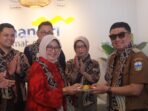 Dorong UMKM Go International, Bank Mandiri Kenalkan Rumah Ekspor Garut