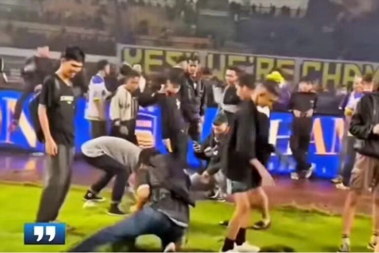 Gubernur Jawa Barat Dedi Mulyadi Kecam Aksi Oknum Bobotoh Rusak Rumput Stadion GBLA, Tegaskan Proses Pidana atau Barak Militer Jadi Solusi!