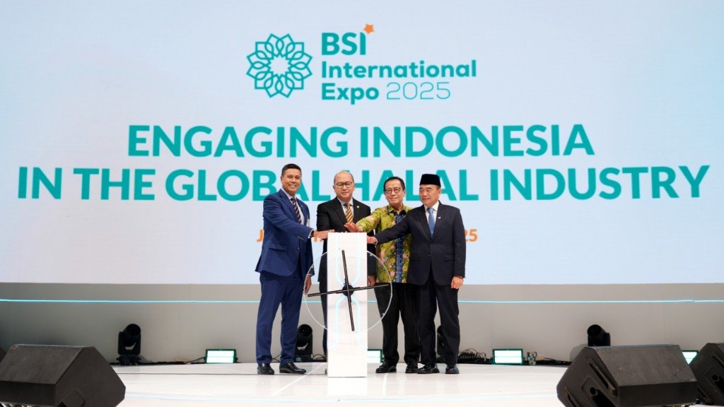 Danantara Indonesia Gaungkan Visi Ekosistem Halal Global di BSI International Expo 2025