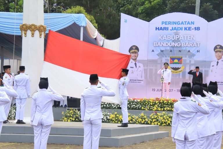 Di Peringatan HUT Bandung Barat ke 18, Jeje Ritchie Ismail Targetkan Realisasi Tiga Sektor Ini di Tahun 2025