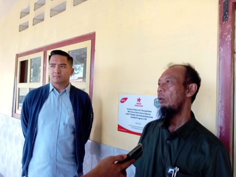 PT Kaldu Sari Nabati Indonesia Berkontribusi pada Peringatan Tahun Baru Islam di Desa Ciparay