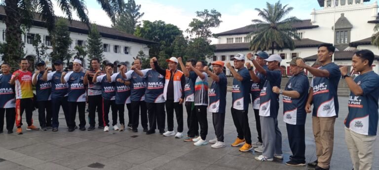 Ratusan Warga Ikut Meriahkan Walk, Run and Fun dalam Rangka Haul ke-5 K.H. Hilmi Aminudin