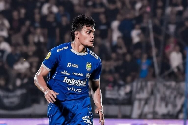 Demi Keluarga, Rachmat Irianto Pilih Pergi dari Persib Meski Sudah Bawa Dua Gelar