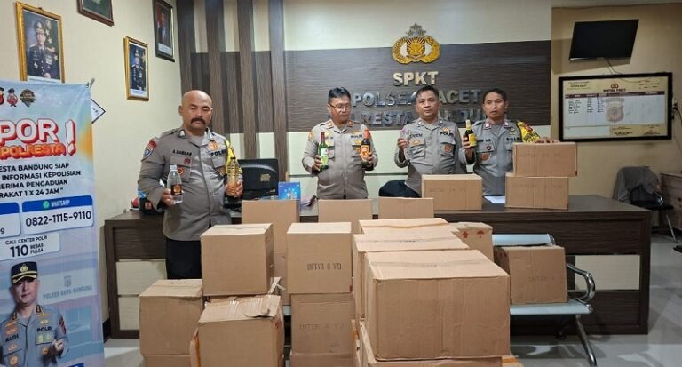 Polisi Gagalkan Peredaran Miras Ilegal di Pacet, 656 Botol Disita