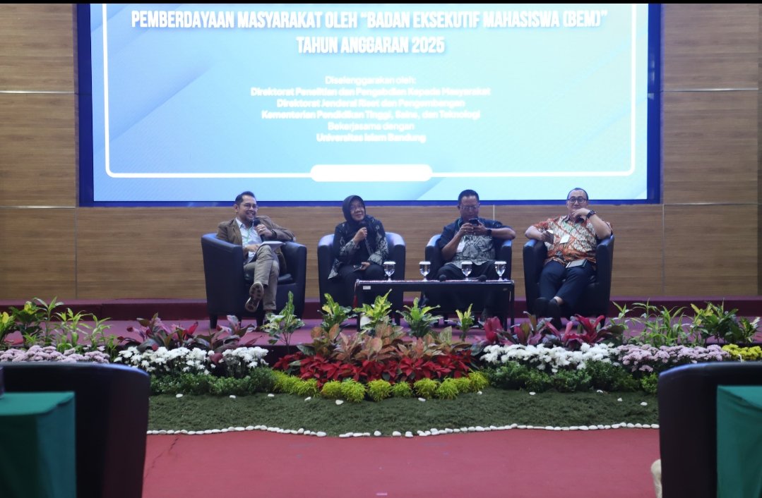 Unisba Tuan Rumah Bimtek Kosabangsa dan Sosialisasi Program Mahasiswa Berdampak 2025