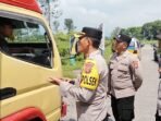 Polsek Jalancagak Polres Subang Tertibkan Truk yang Beroperasi di Hari Libur