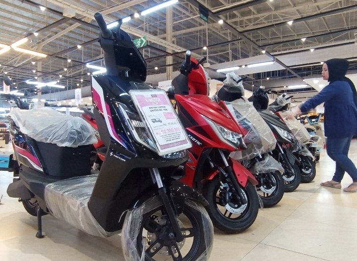Pemerintah Buka Peluang Lanjutkan Insentif Motor Listrik