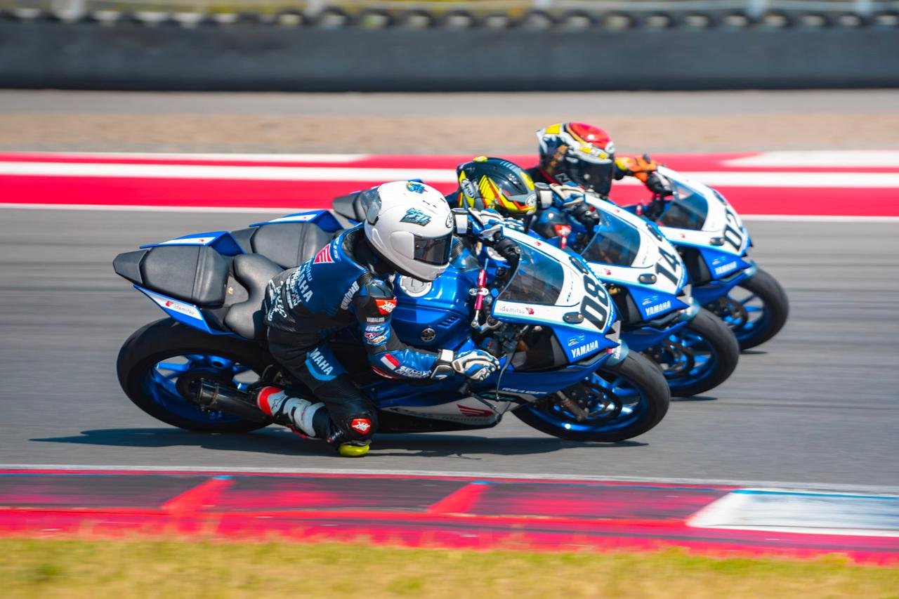 Gebyar Idemitsu BLU CRU Yamaha Sunday Race di Sirkuit Mandalika, Makin jadi Magnet Passion Balap