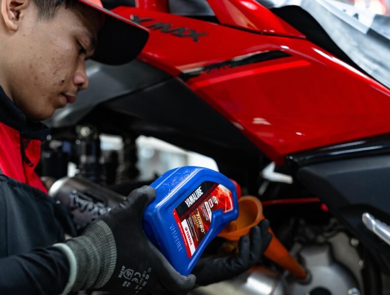 Gebyar Hadiah Sobek Label Yamalube, Cara Yamaha Bantu Konsumen Identifikasi Oli Asli