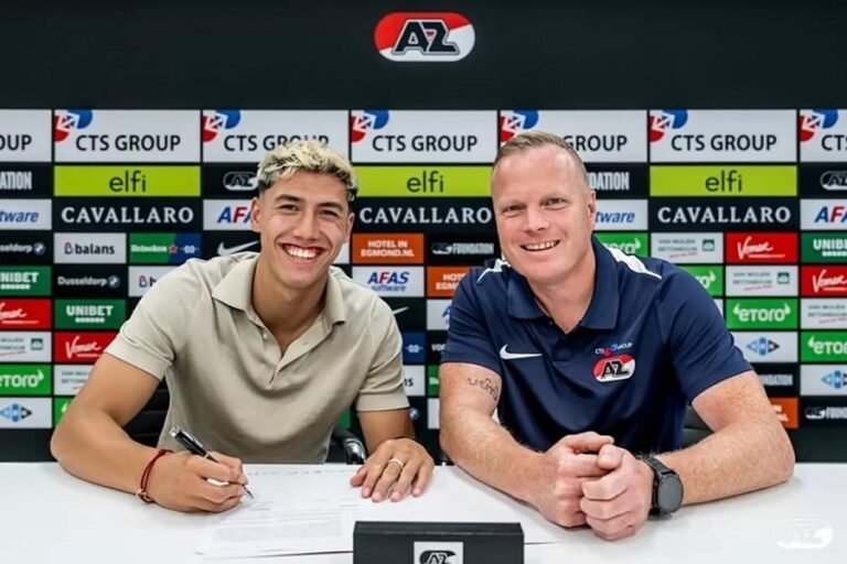 Mantap! Pemain Keturunan Indonesia, Julian Oerip Resmi Perpanjang Kontrak dengan AZ Alkmaar