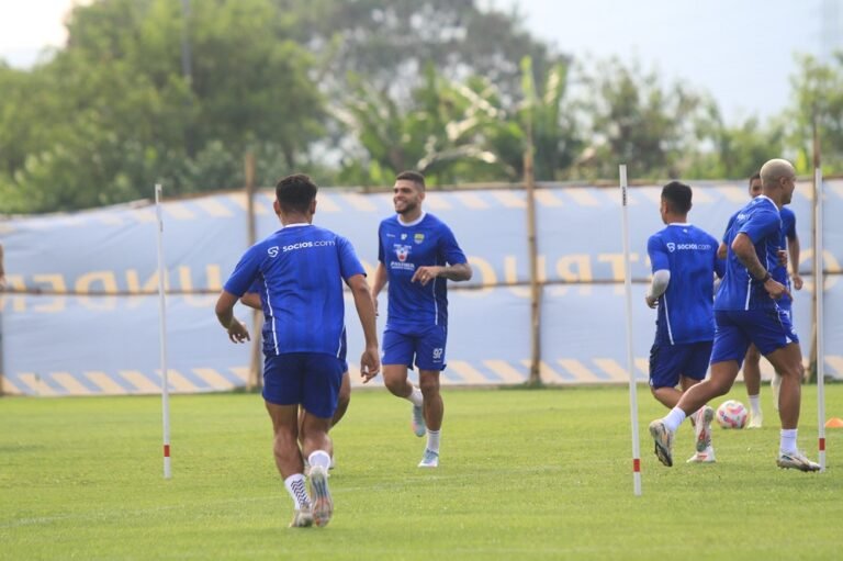 Simak Statistik Para Pemain Anyar Persib Bandung dari Rosembergne da Silva hingga Ramon Tanque