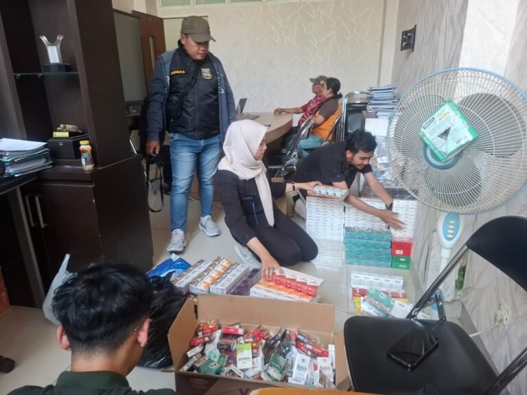 Puluhan Batang Rokok Ilegal di Bandung Barat Disita Tim Gabungan