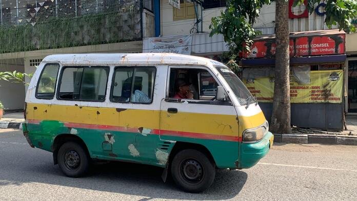 Pemkot Bandung Gagas Angkot Pintar, Jamin Sopir Tak Kehilangan Mata Pencaharian