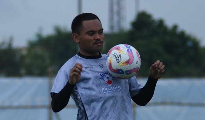 Bukan Cuma Latihan, Ini yang Dilakukan Saddil Ramdani di TC Persib Bandung 2025