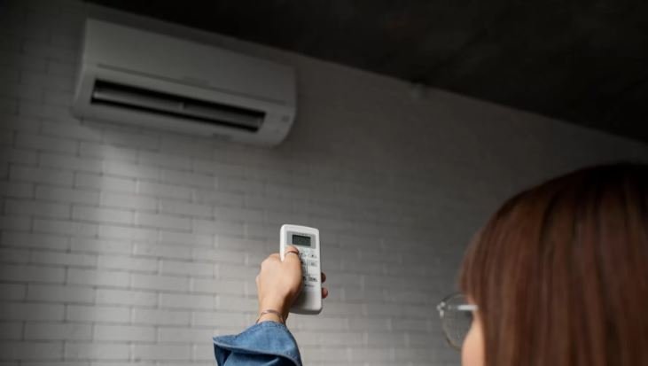 Kamar Lebih Nyaman, Ini Tips dan Rekomendasi AC Terbaik untuk Kamar Tidur