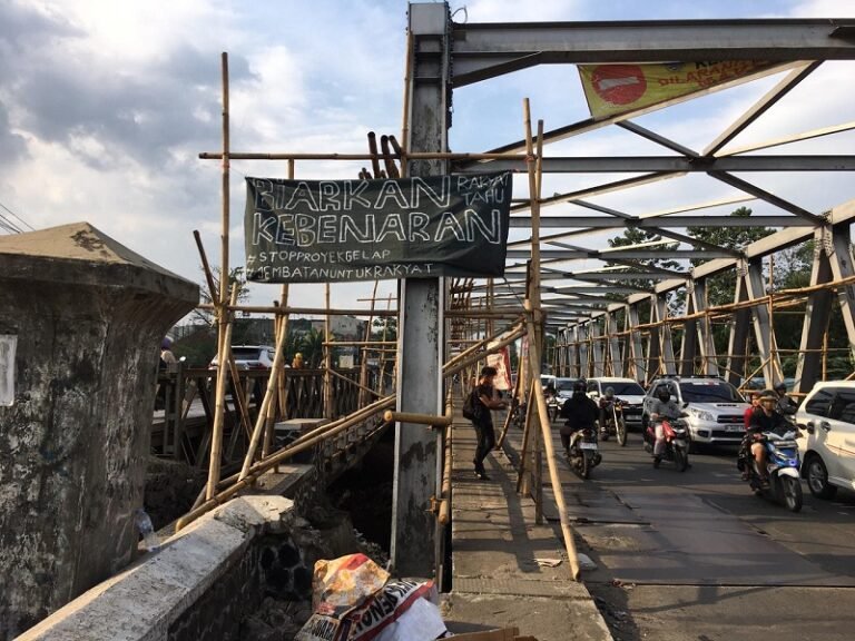 Lambat dan Tak Terbuka, Proyek Jembatan Geulis Baleendah Disorot GEMA