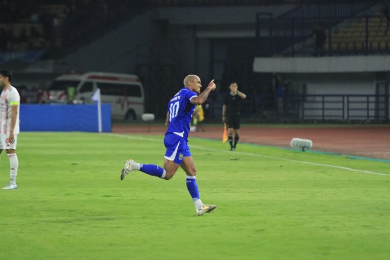 Malam Epik di GBLA: Marcillio Cetak Gol Penentu, Persib Bandung Ukir Kemenangan Internasional