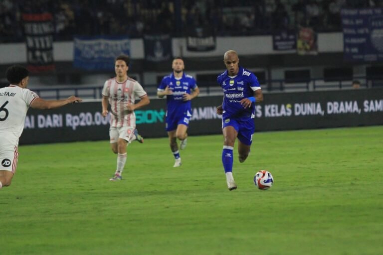 Habis Libas Western Sydney, Bojan Hodak Ungkap Siapa Saja Starter Persib Bandung!