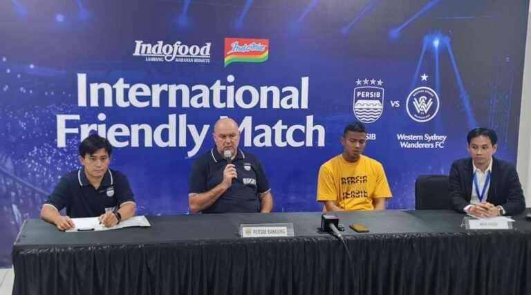 Persib Bandung Taklukan Tim Australia! Bojan: Ini Bikin Kami Lebih Percaya Diri Hadapi Musim Baru
