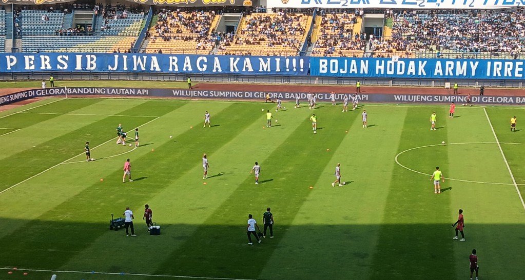 Persib Bandung Kehilangan Kiper Asing di Laga Perdana Super League, Teja Paku Alam Siap Jadi Tembok Kokoh!