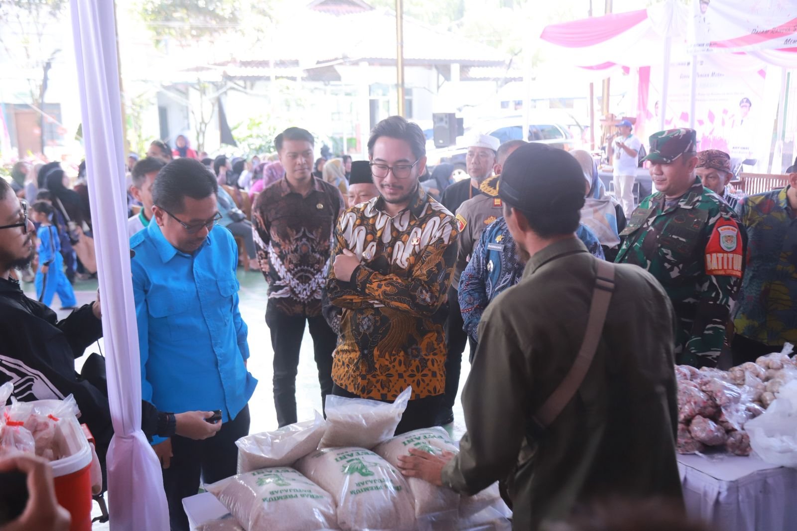 Gapura Amanah Solusi Pangan Murah bagi Warga Bandung Barat, Begini Kata Jeje Ritchie Ismail