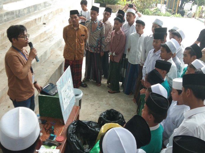 Coklat Kita Silatusantren Subang, Dorong Pesantren Jadi Pelopor Pengelolaan Sampah
