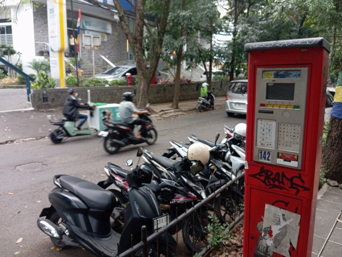 Parkir di Bandung Makin Modern, Pemkot Uji Coba Handheld