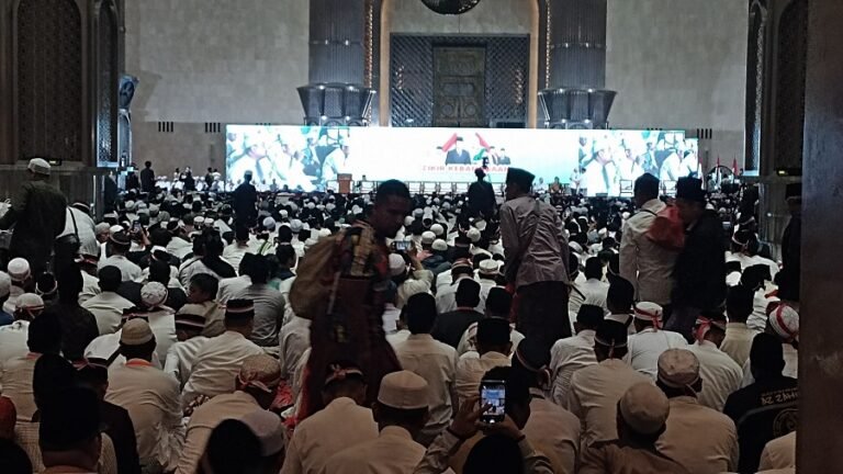 Sepekan Jelang Peringatan Kemerdekaan, Ribuan Umat Islam Ikut Zikir Kebangsaan dan Ikrar Bela Negara di Masjid Istiqlal