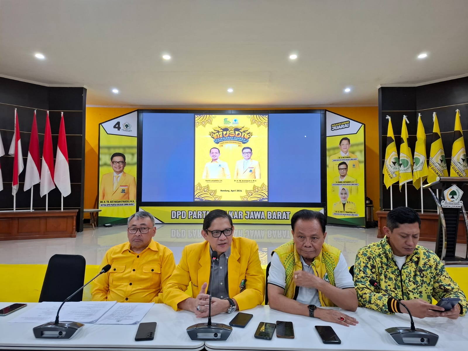 Perebutan Kursi Ketua Golkar Jabar Dibuka