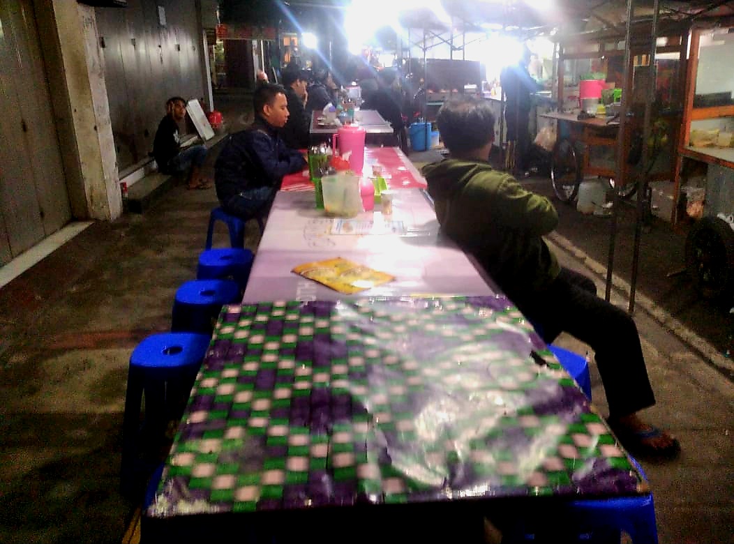 Harga Plastik Naik, UMKM Bandung Terjepit, Bertahan Tanpa Naikkan Harga, Untung Kian Menipis