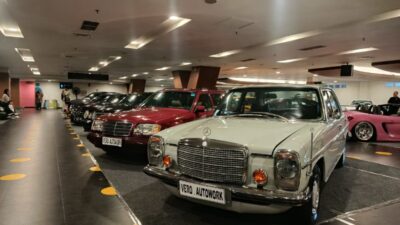 Konsep Unik W3st Side Aksara, Pameran Mobil di Dalam Bandara