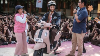School of Skena Yamaha Kembali Hadir di Cirebon, Dekatkan Yamaha Fazzio dengan Generasi Muda Lewat Aktivitas Kreatif Sekolah