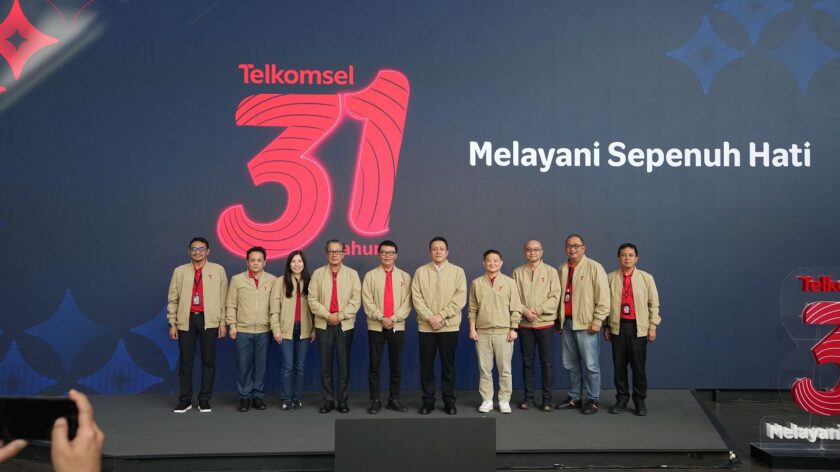 Spesial di Ulang Tahun ke-31, Telkomsel Tegaskan Makna “Melayani Sepenuh Hati” untuk Hadirkan Pengalaman Terbaik Bagi Pelanggan di Indonesia